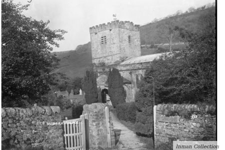 CH-11-333 Hubberholme church.jpg