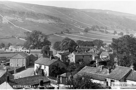 K8-5-455 Kettlewell Green from church tower.jpg