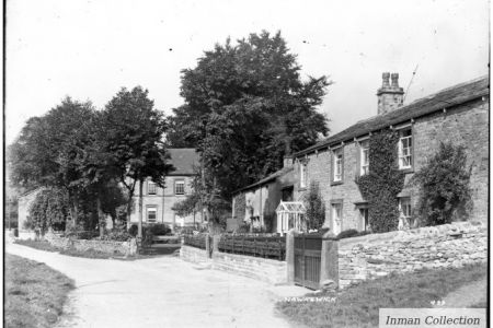 HK-4-433 Hawkswick village.jpg