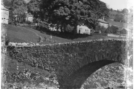 LD-3-36 Yockenthwaite & bridge.jpg