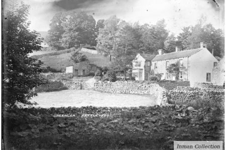 K6-15-276 Greenlea from other side of beck & pinfold.jpg