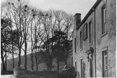 PUBS-1-00 Racehorses Hotel, Kettlewell.jpg