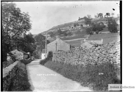 K5-3-275 Towards town head, Kettlewell.jpg