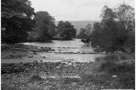 K1-13-319 Stepping stones, Wharfe, Kett..jpg