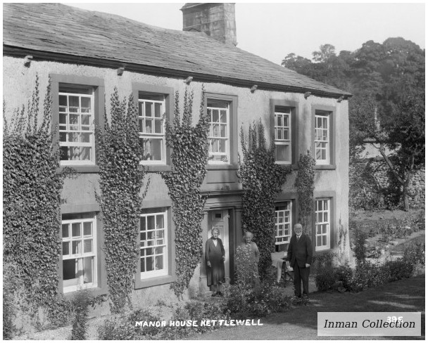 K4-5-395 Manor House Kettlewell.jpg